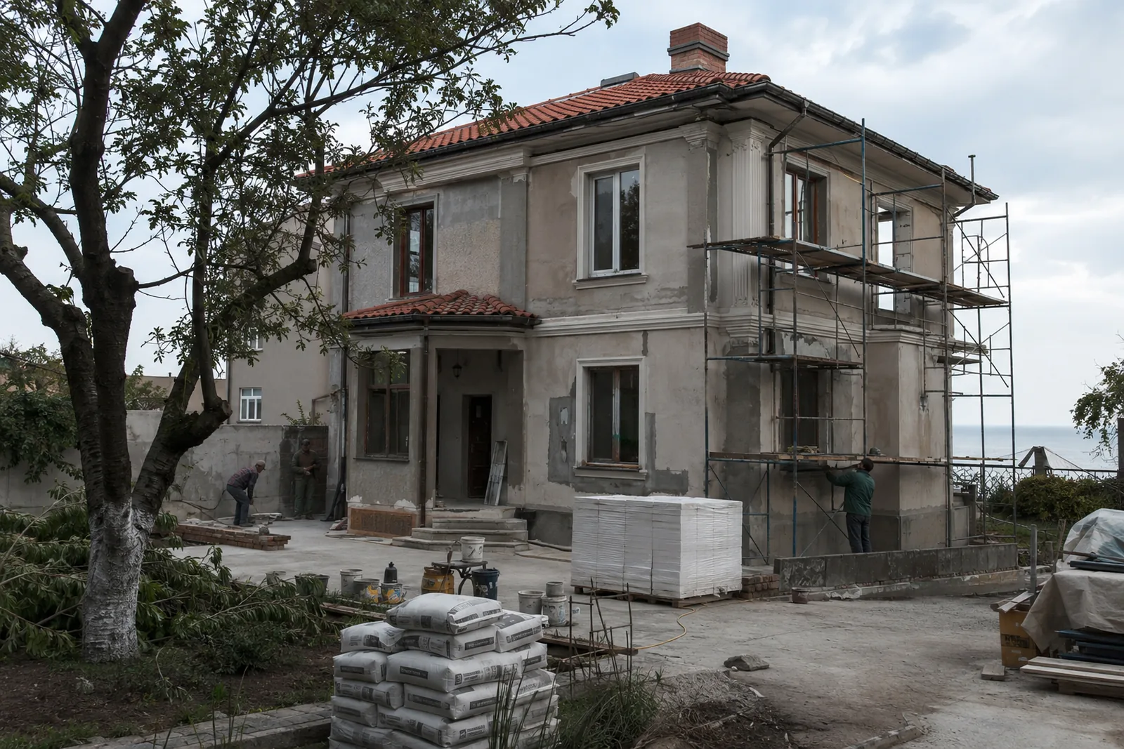Mevcut villa ve çalışma alanı